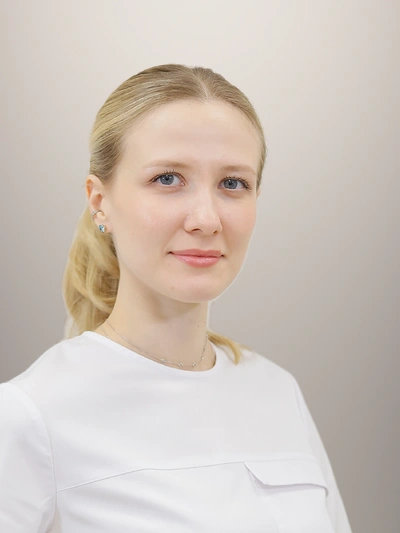 Божок Евгения Юрьевна — Оториноларинголог (ЛОР), Клиника Листва